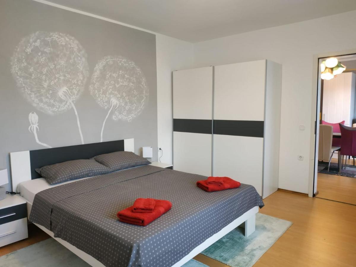 Apartmaji Sofia Apartment *