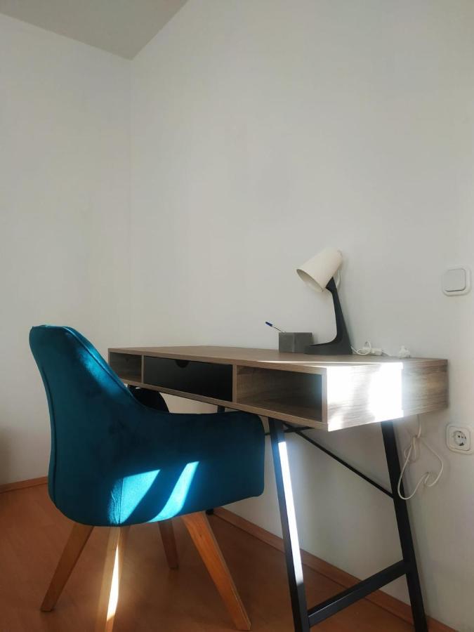 Apartmaji Sofia *